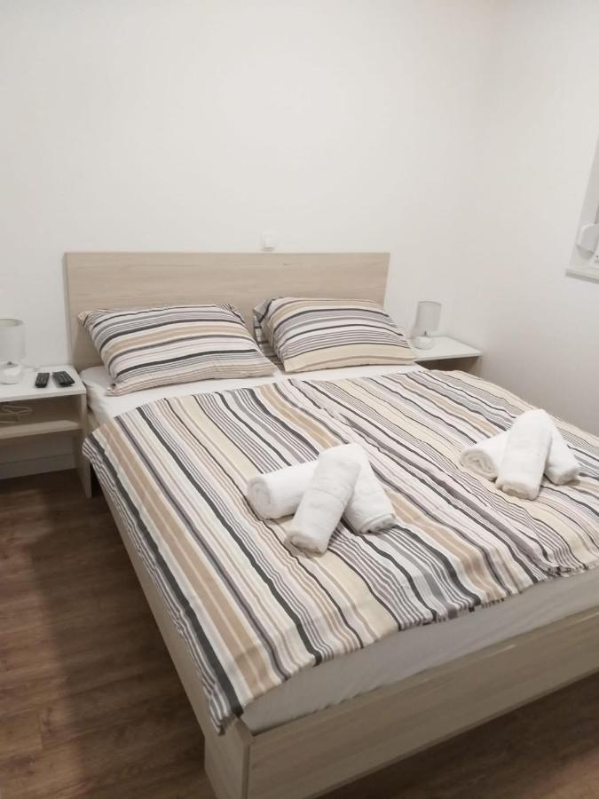Apartman Iva 시베니크 외부 사진